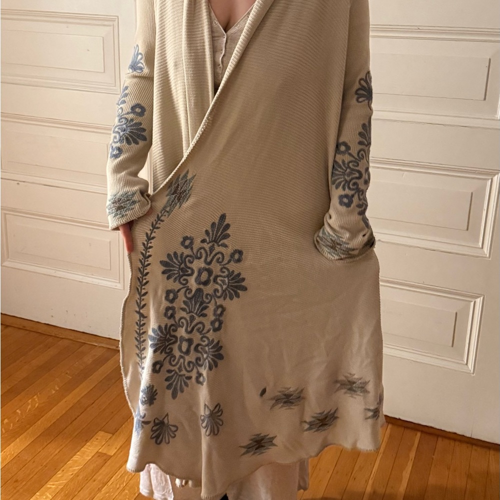 Embroidered beige & blue duster. BIYA for Johnny Was. S women's.Pockets ! - Picture 3 of 12